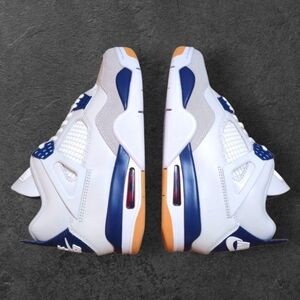Air Jordan 4 Retro SB Navy Sneakers